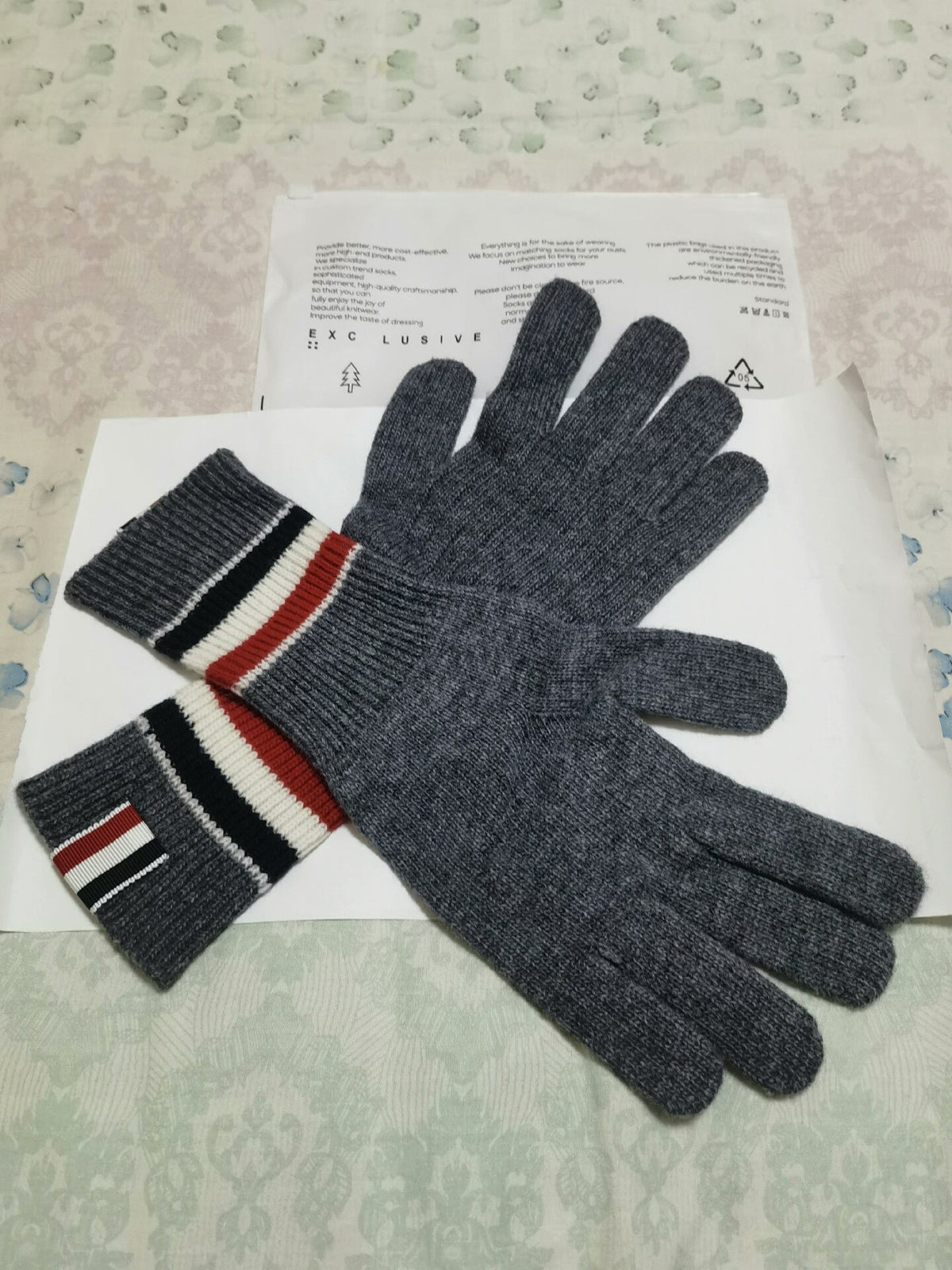 2025SS  wool gloves