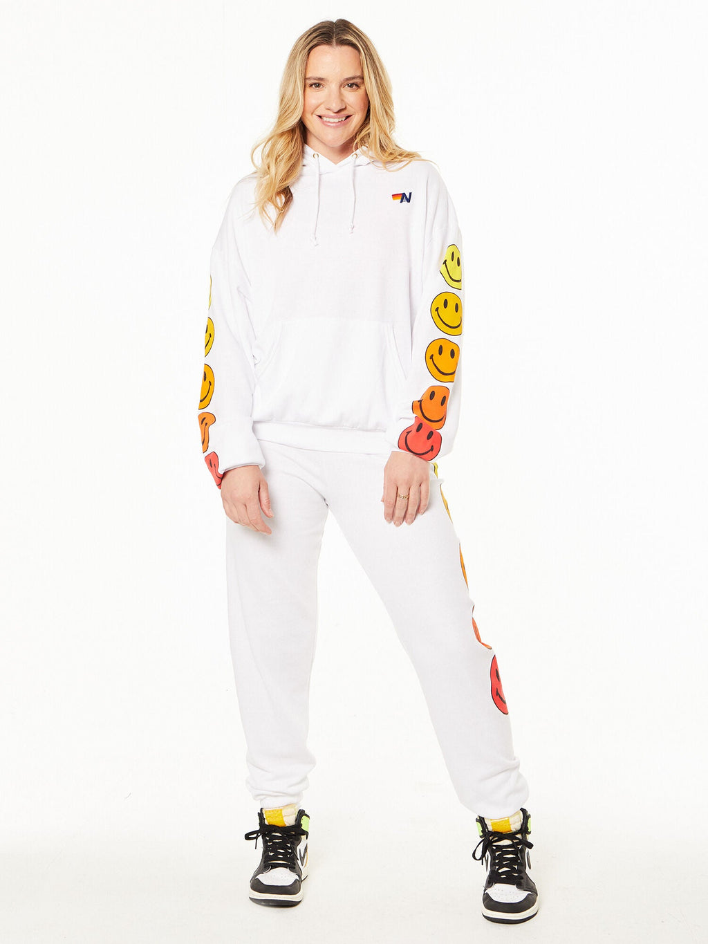 SMILEY SUNSET PULLOVER HOODIE