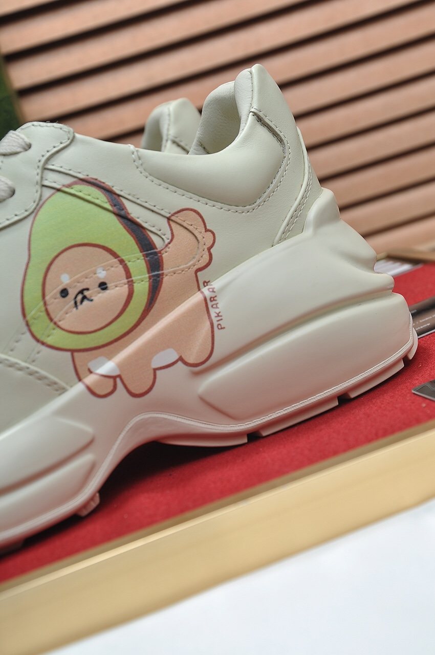 Gucci Bear Graphic Low-Top Sneakers